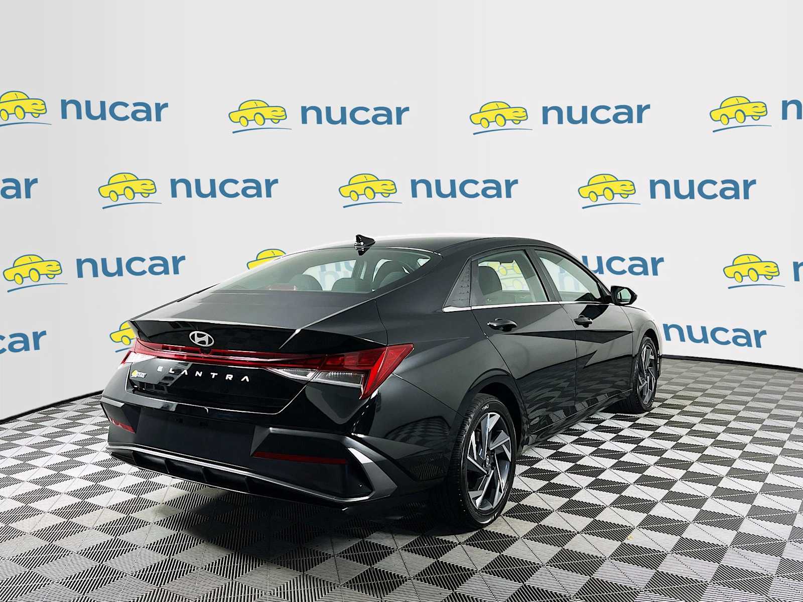 2024 Hyundai Elantra SEL - Photo 7