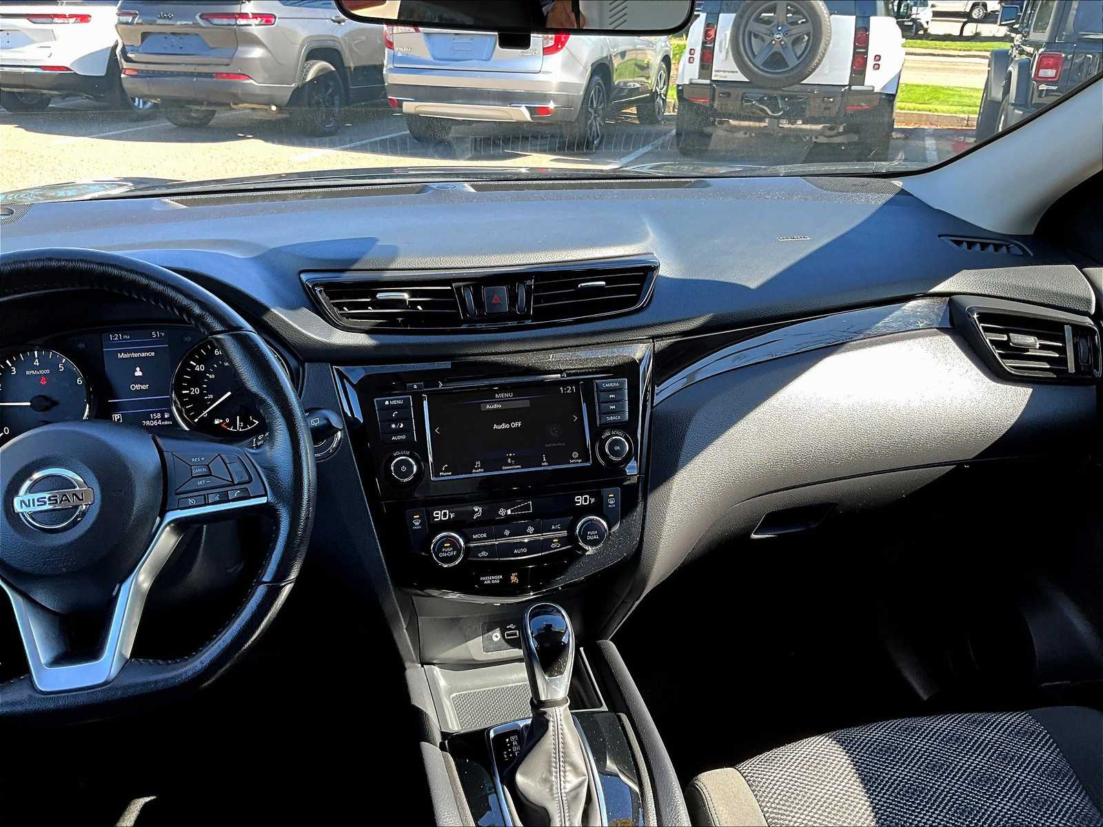 2021 Nissan Rogue Sport SV - Photo 18