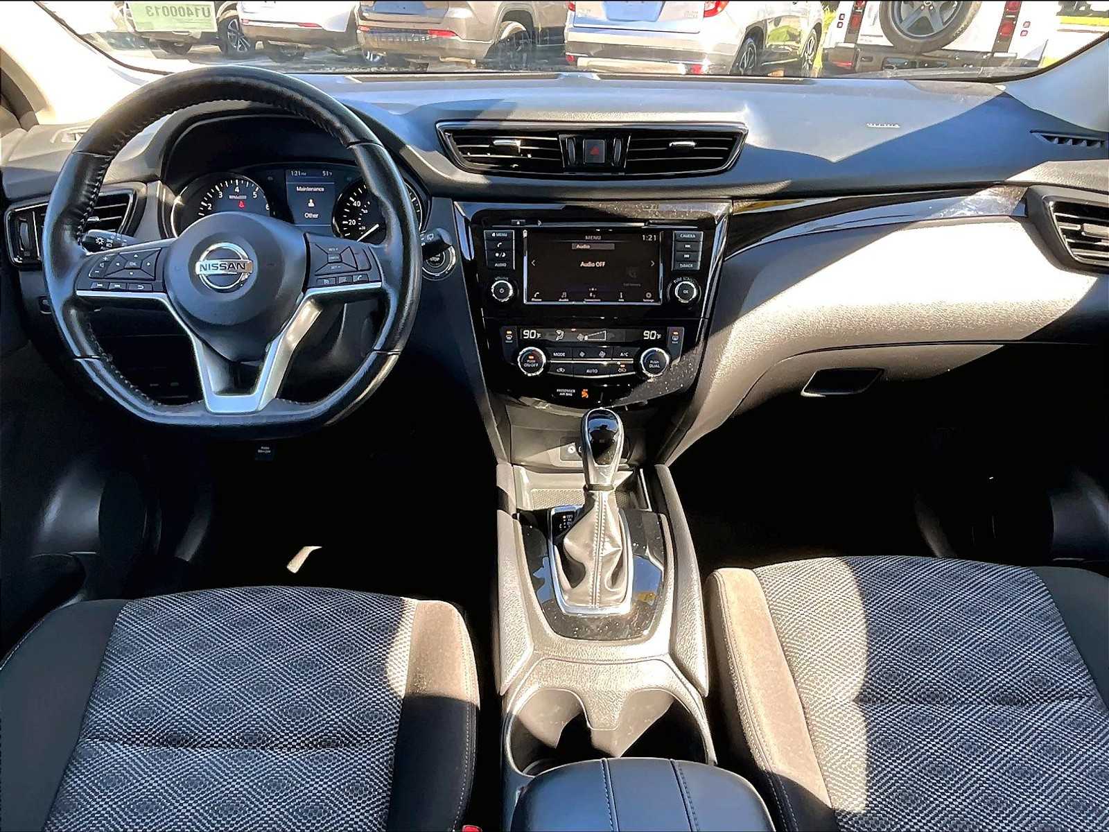 2021 Nissan Rogue Sport SV - Photo 21