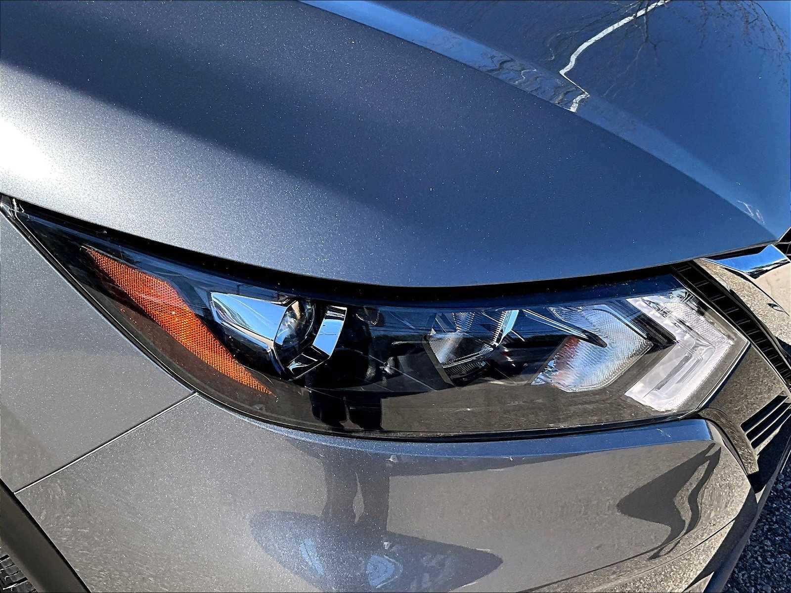 2021 Nissan Rogue Sport SV - Photo 31