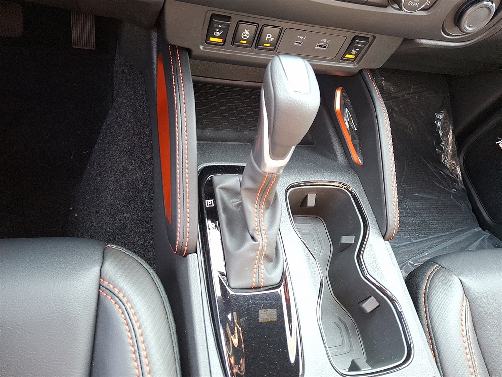 2025 Nissan Frontier PRO-4X - Photo 10