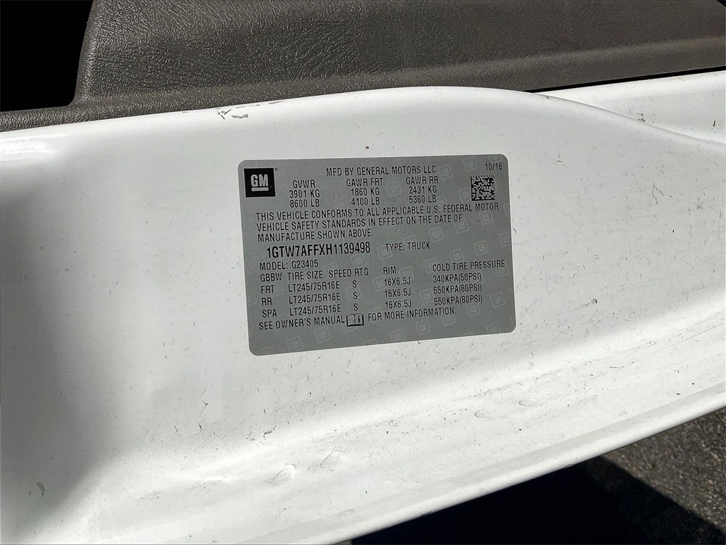 2017 GMC Savana 2500 Work Van - Photo 26