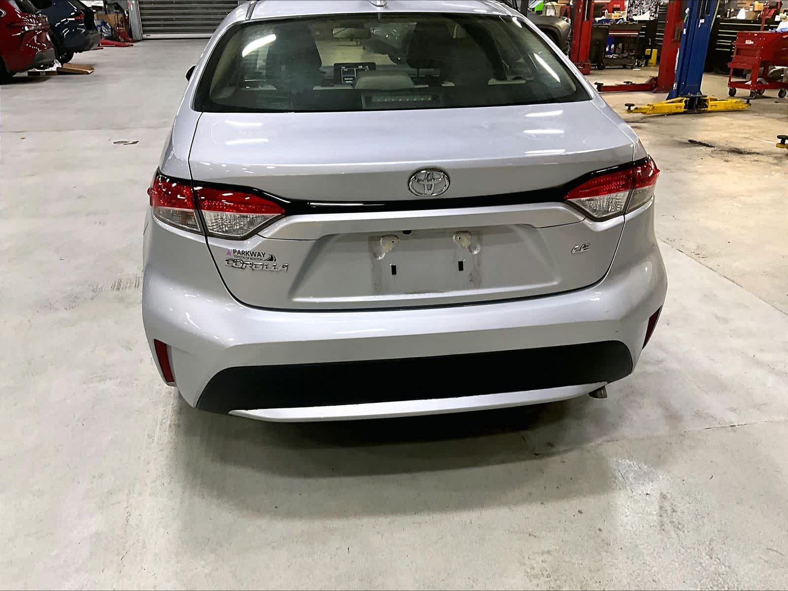 2022 Toyota Corolla LE - Photo 7