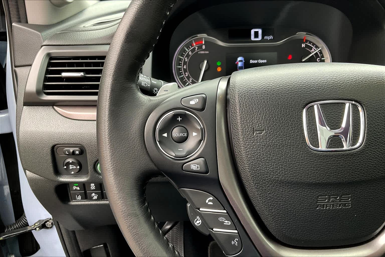 2022 Honda Ridgeline RTL-E - Photo 23
