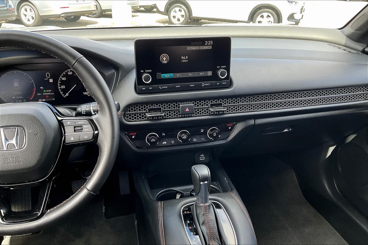 2025 Honda HR-V Sport - Photo 18
