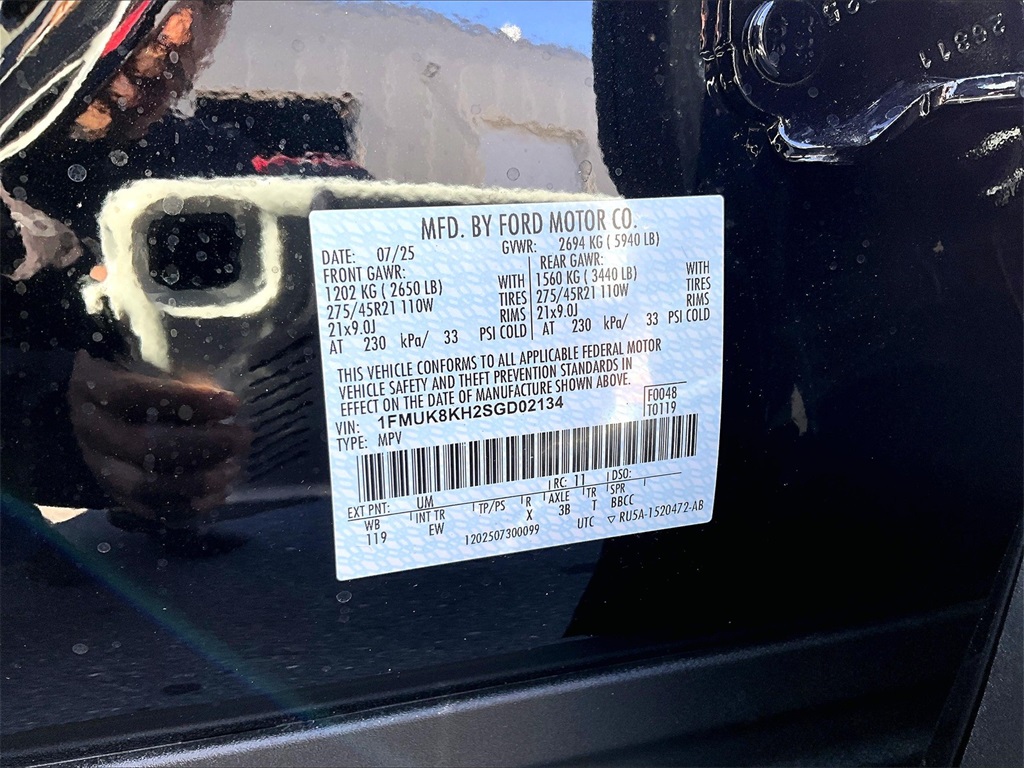 2025 Ford Explorer ST-Line - Photo 14