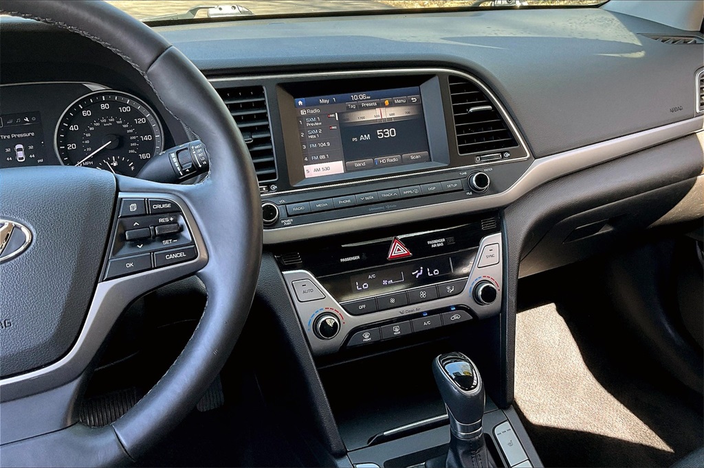2017 Hyundai Elantra Value Edition - Photo 17