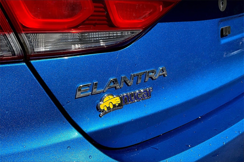 2017 Hyundai Elantra Value Edition - Photo 26