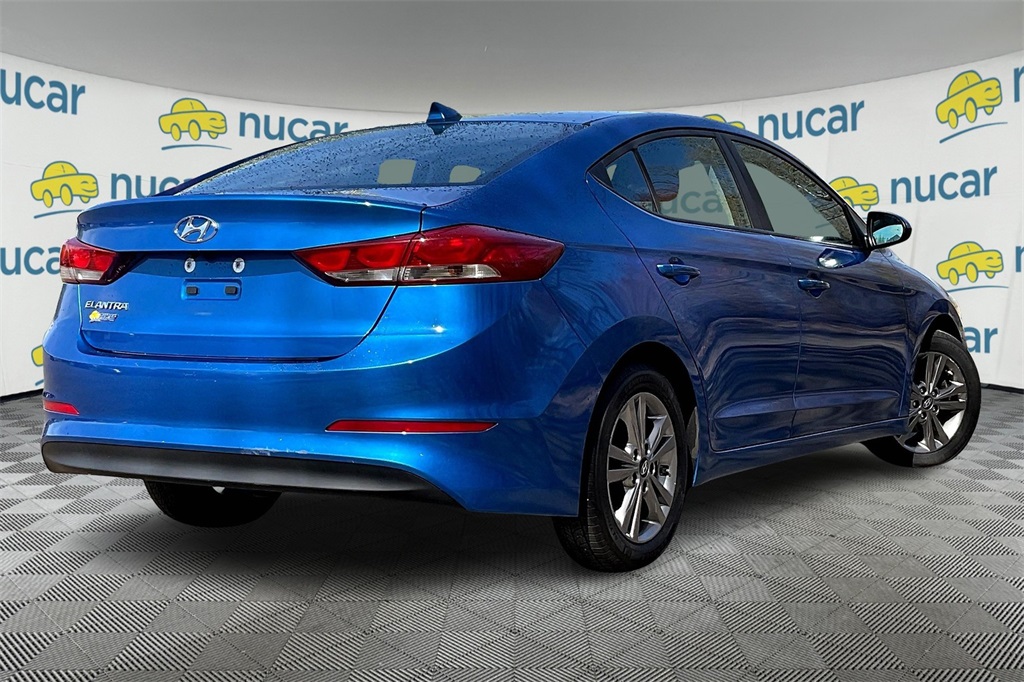 2017 Hyundai Elantra Value Edition - Photo 6