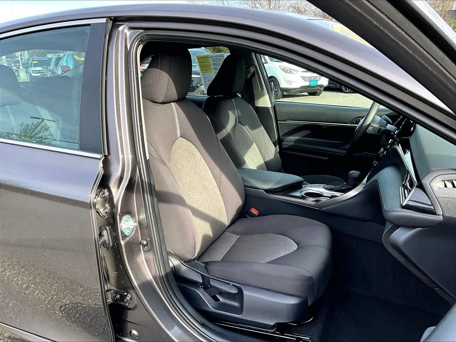 2024 Toyota Camry LE - Photo 11