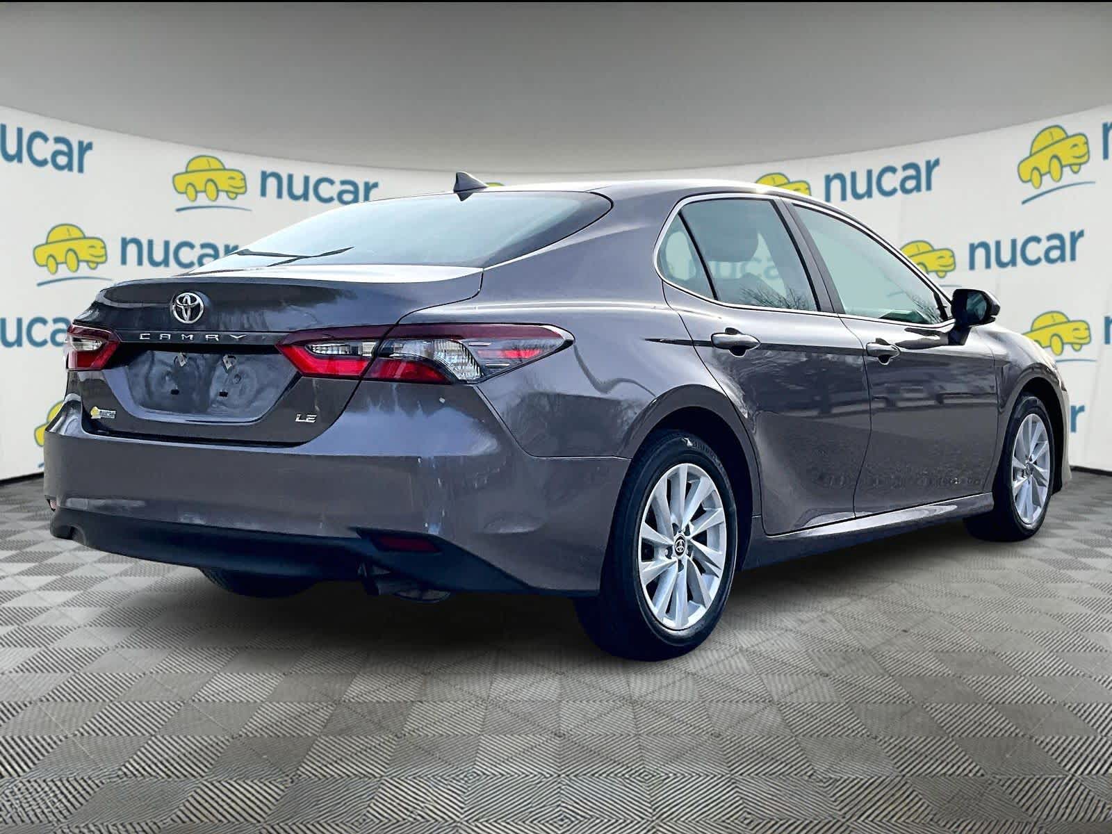 2024 Toyota Camry LE - Photo 6