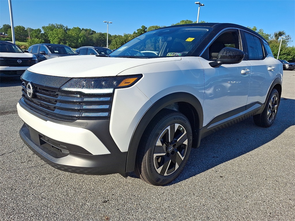 2025 Nissan Kicks SV - Photo 2