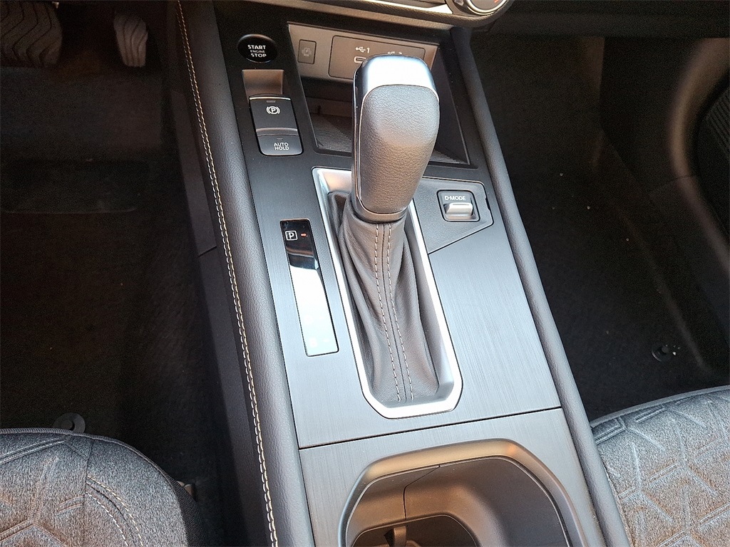 2025 Nissan Kicks SV - Photo 10