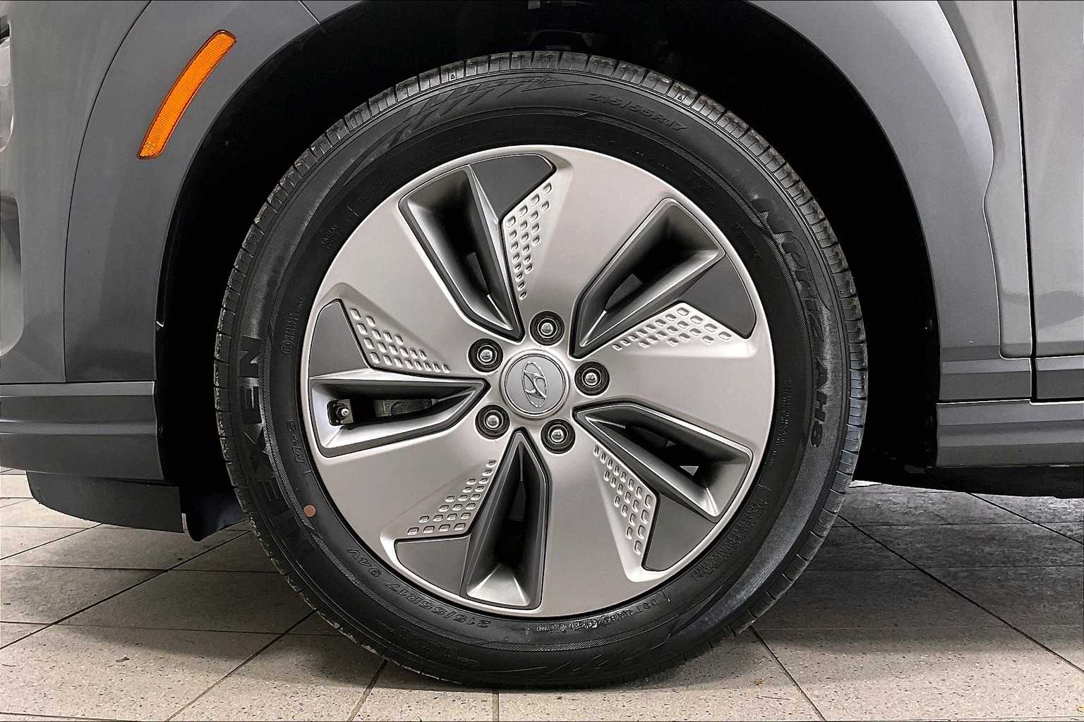 2021 Hyundai Kona Electric Limited - Photo 7
