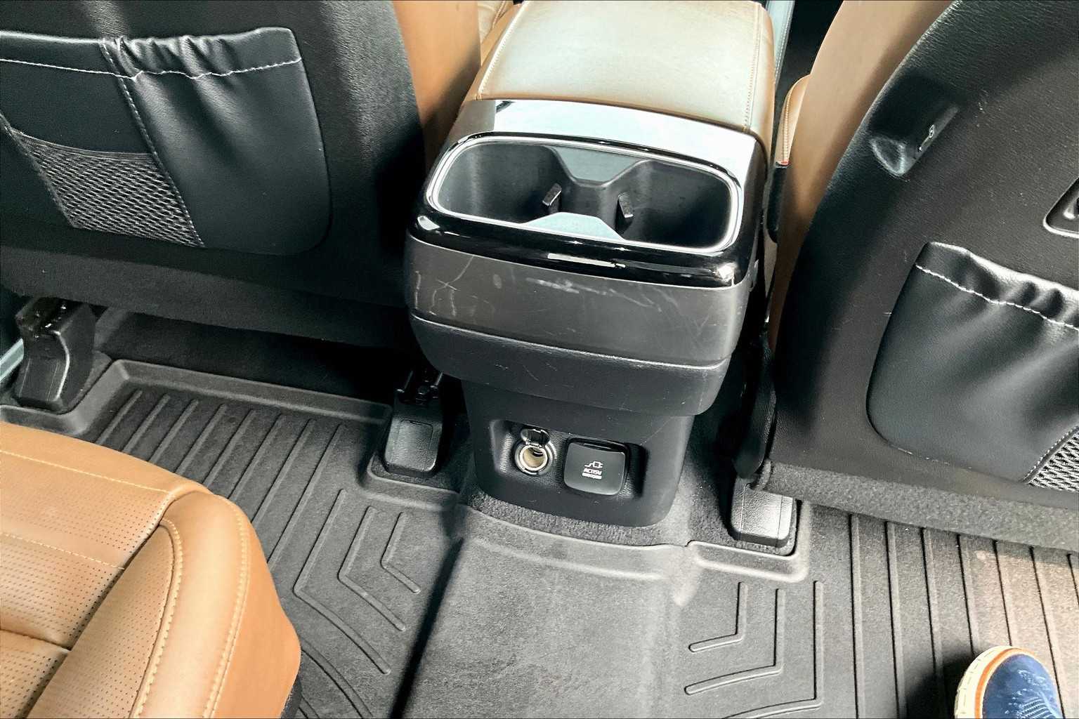 2022 Kia Telluride SX - Photo 28