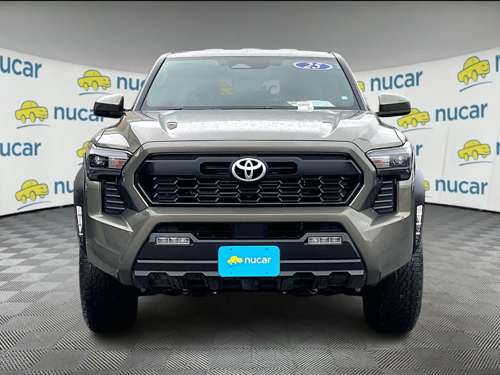 2025 Toyota Tacoma TRD Off Road - Photo 2