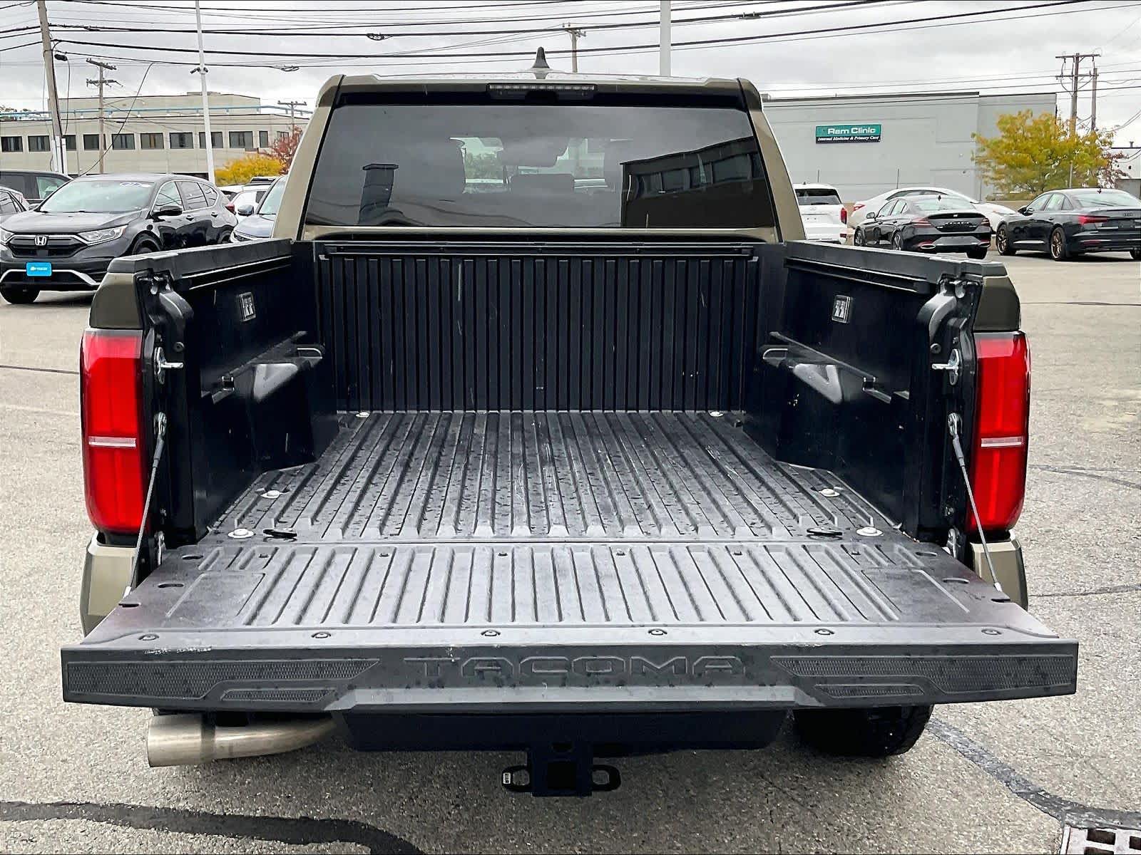 2025 Toyota Tacoma TRD Off Road - Photo 31