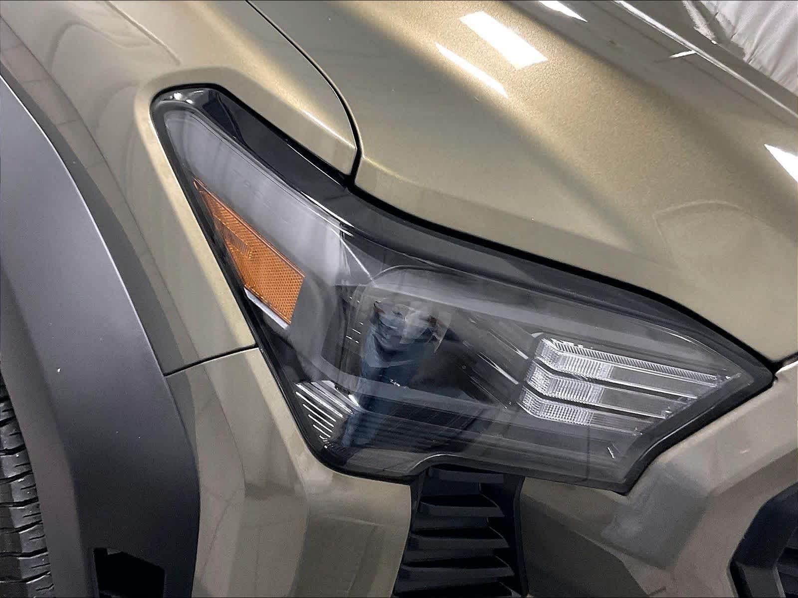 2025 Toyota Tacoma TRD Off Road - Photo 33