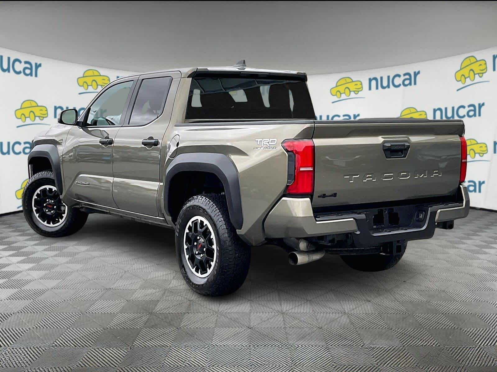 2025 Toyota Tacoma TRD Off Road - Photo 4