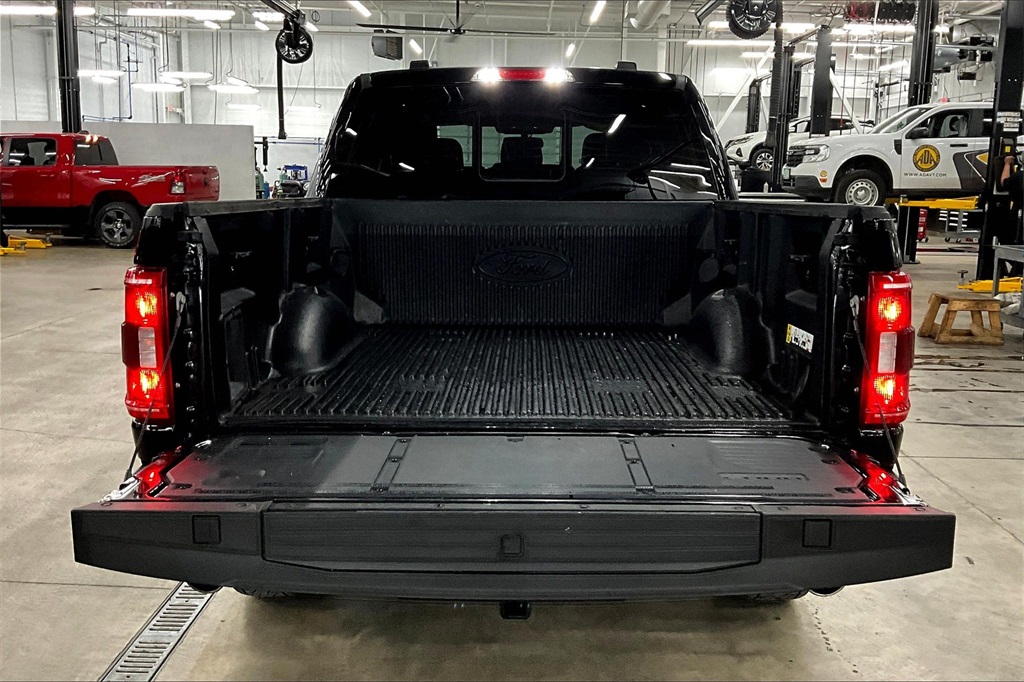 2023 Ford F-150 XL - Photo 32