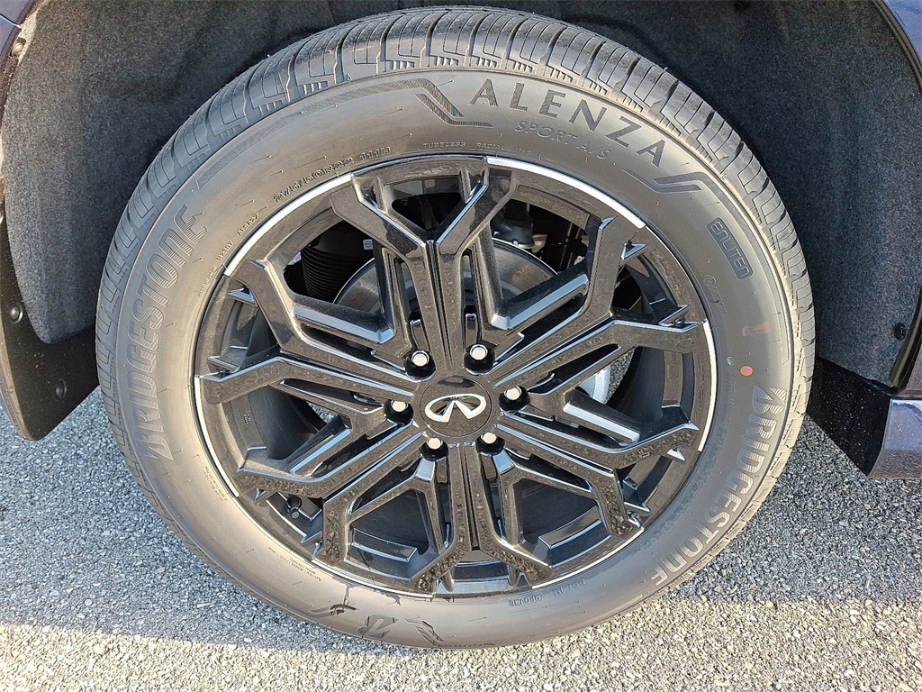 2026 INFINITI QX80 SPORT - Photo 5