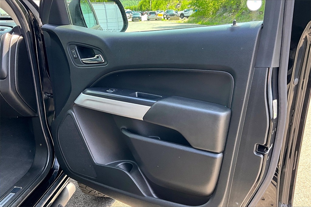 2021 Chevrolet Colorado ZR2 - Photo 12