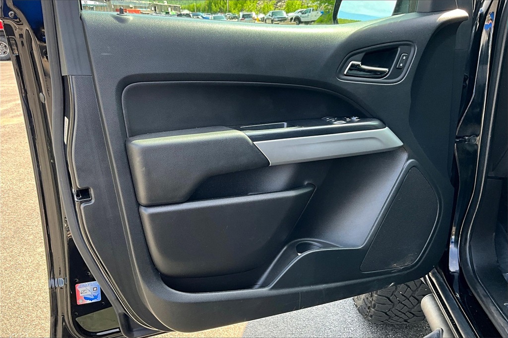 2021 Chevrolet Colorado ZR2 - Photo 9
