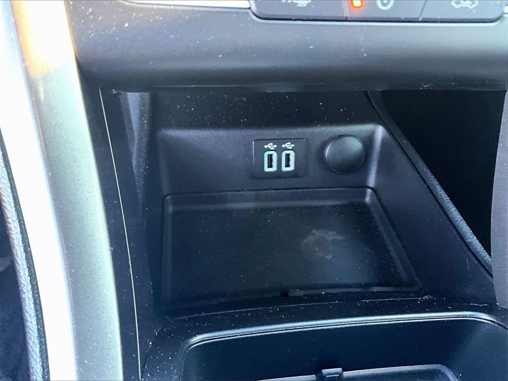 2019 Ford Fusion SE - Photo 27
