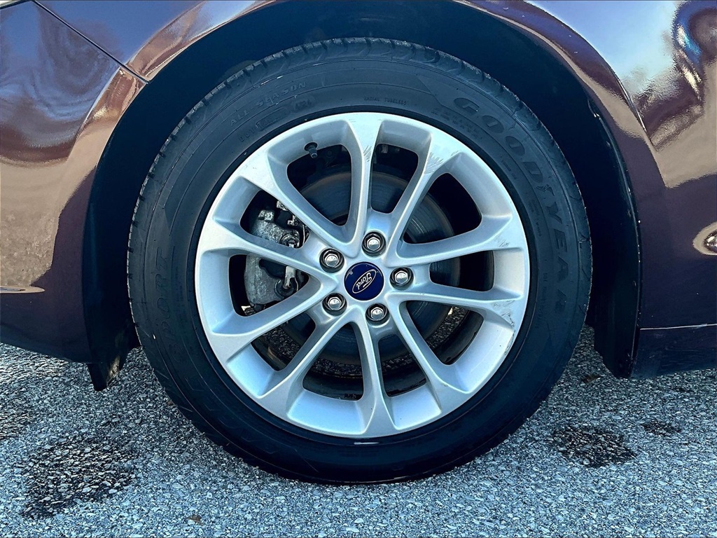 2019 Ford Fusion SE - Photo 7