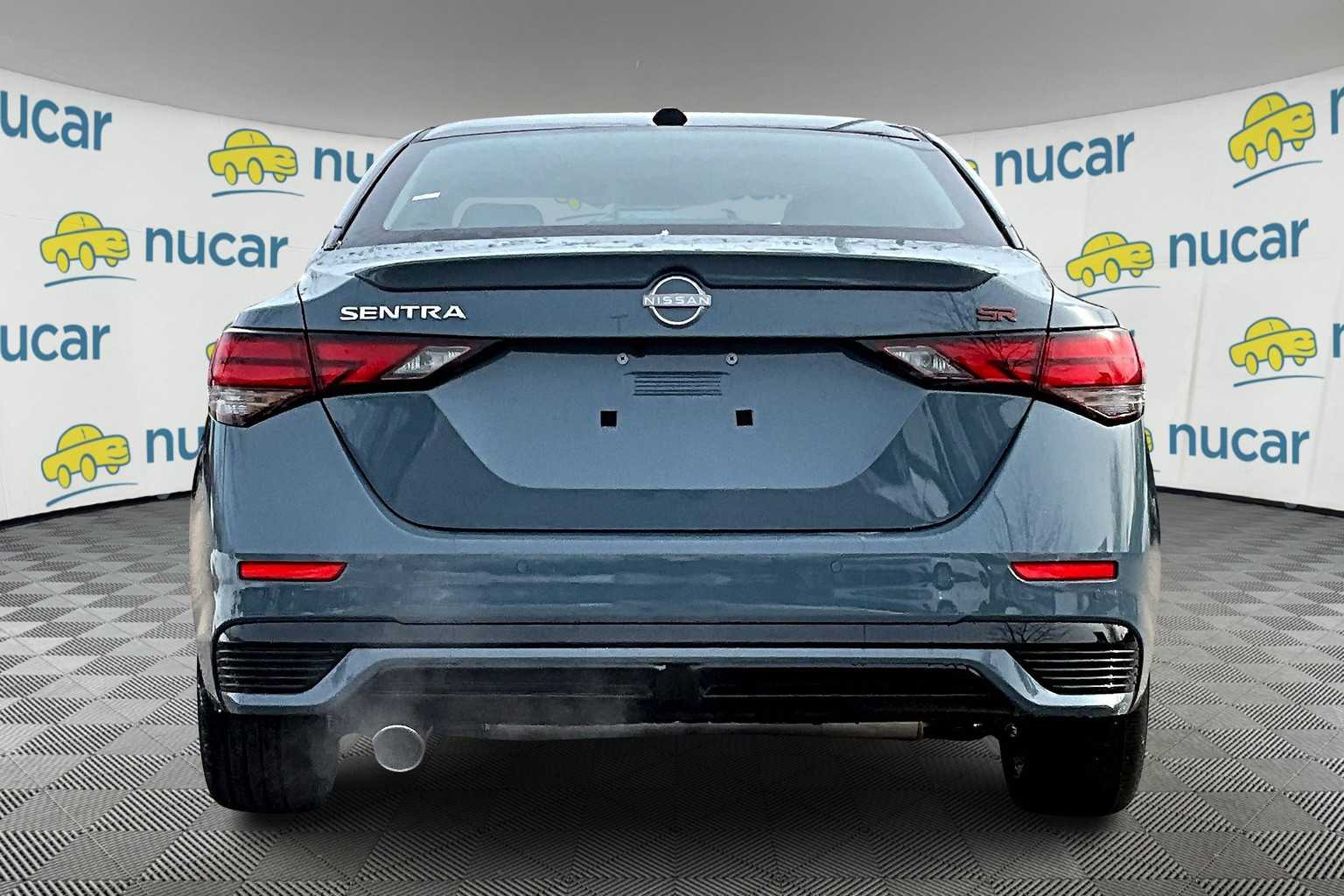 2025 Nissan Sentra SR - Photo 6