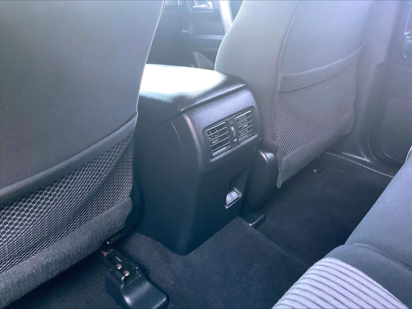 2020 Toyota 4Runner SR5 - Photo 27