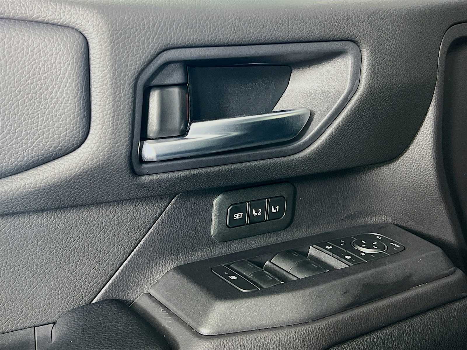 2025 Toyota Land Cruiser  - Photo 17
