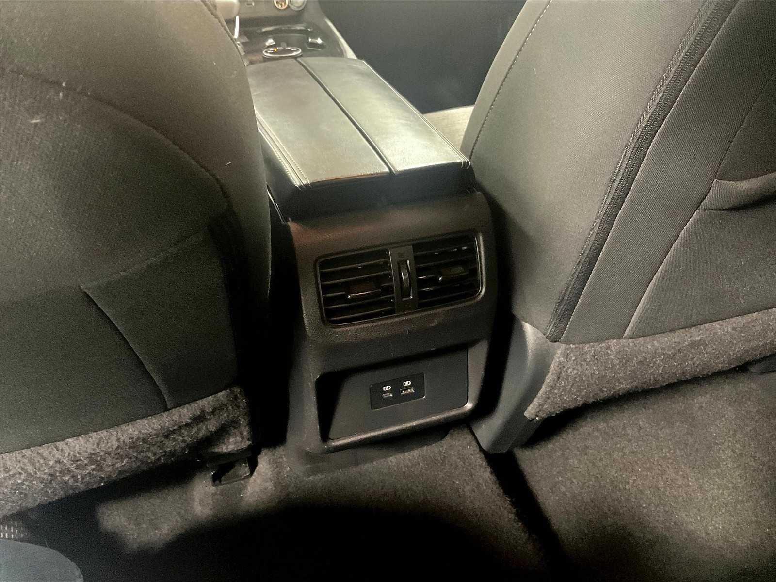 2023 Nissan Rogue SV - Photo 27