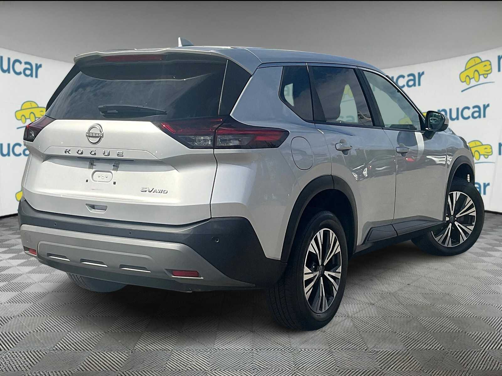 2023 Nissan Rogue SV - Photo 6