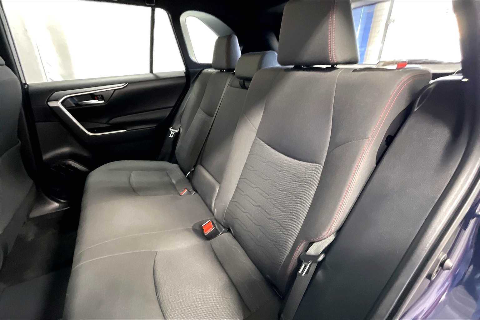 2023 Toyota RAV4 Prime SE - Photo 15
