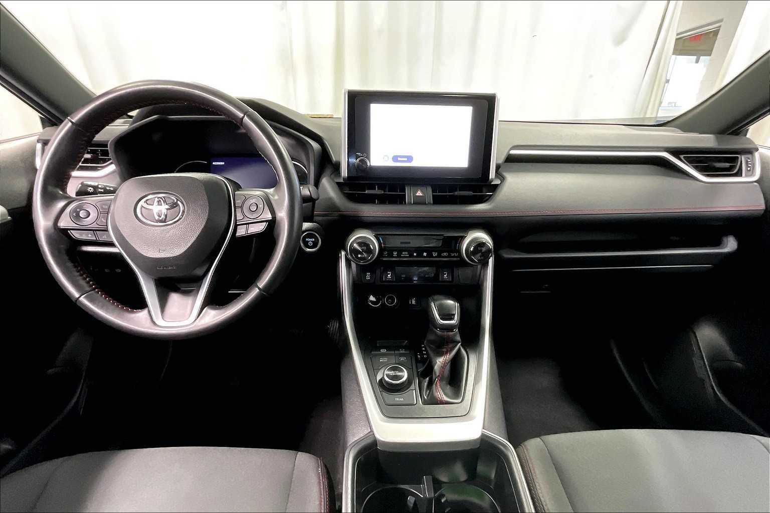 2023 Toyota RAV4 Prime SE - Photo 21