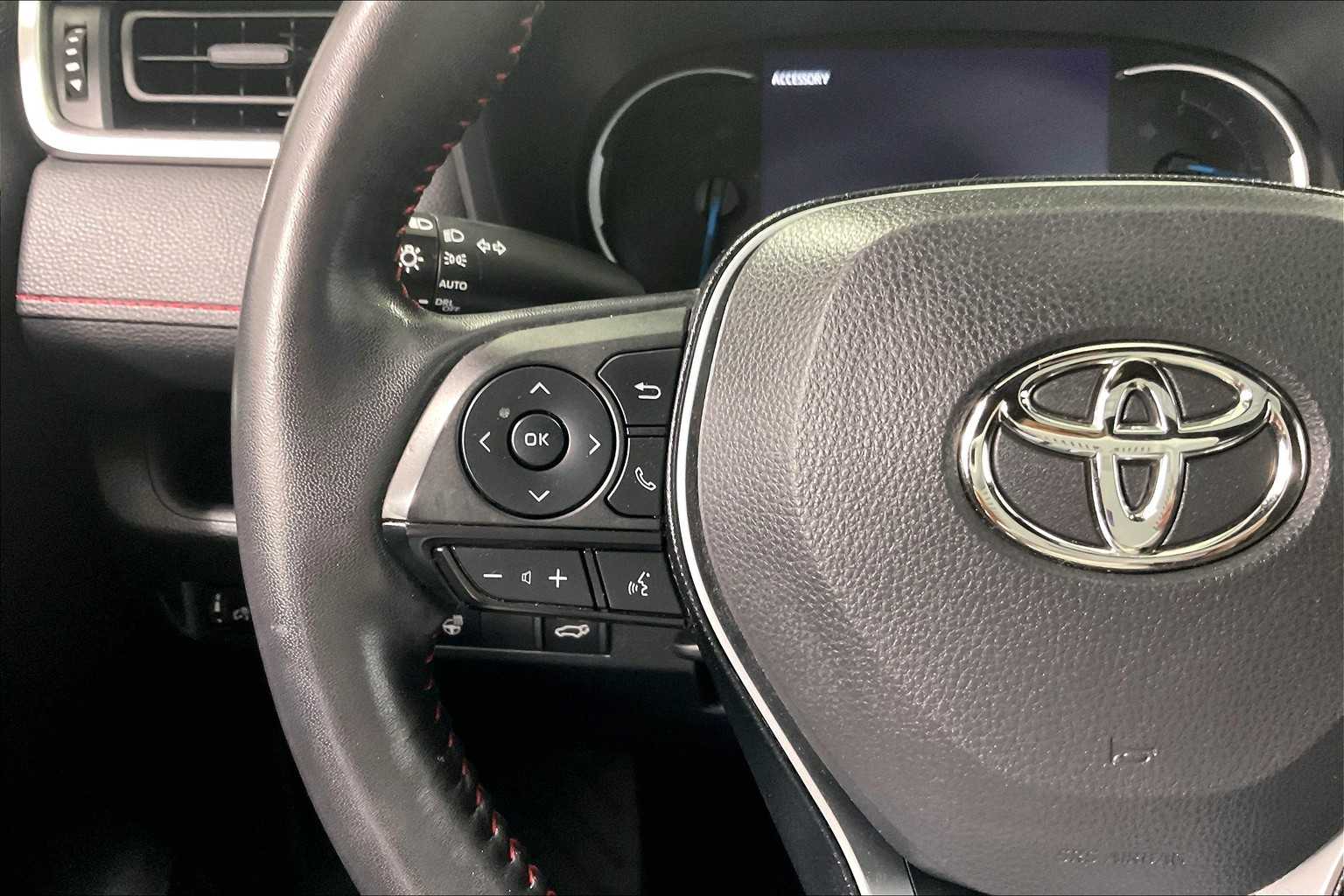 2023 Toyota RAV4 Prime SE - Photo 23