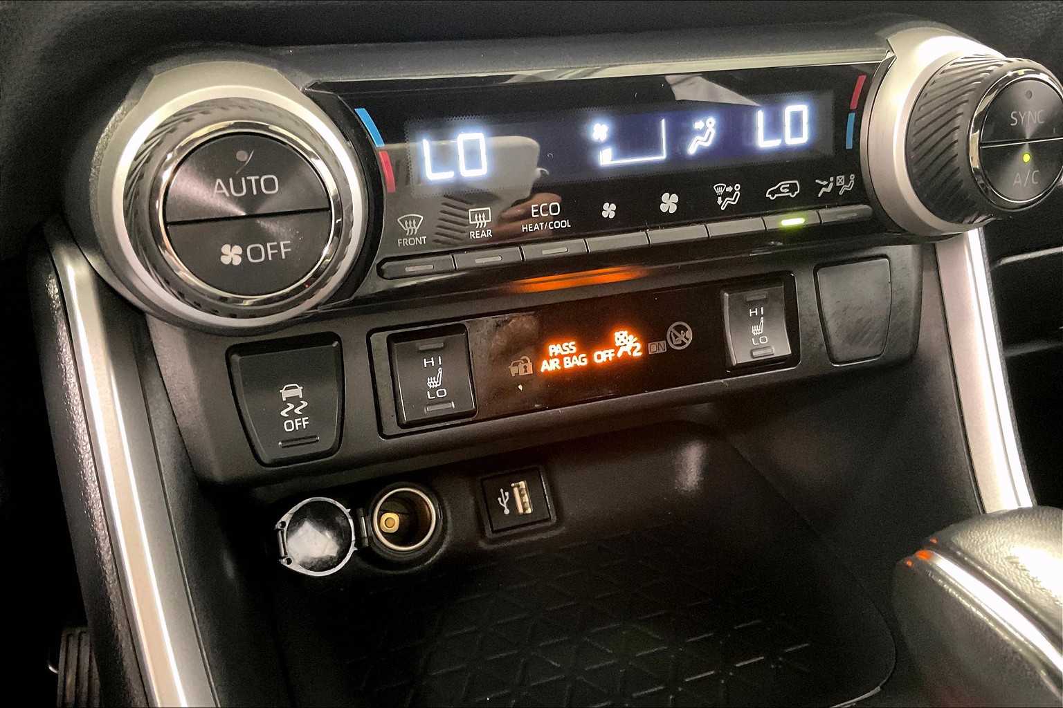 2023 Toyota RAV4 Prime SE - Photo 26