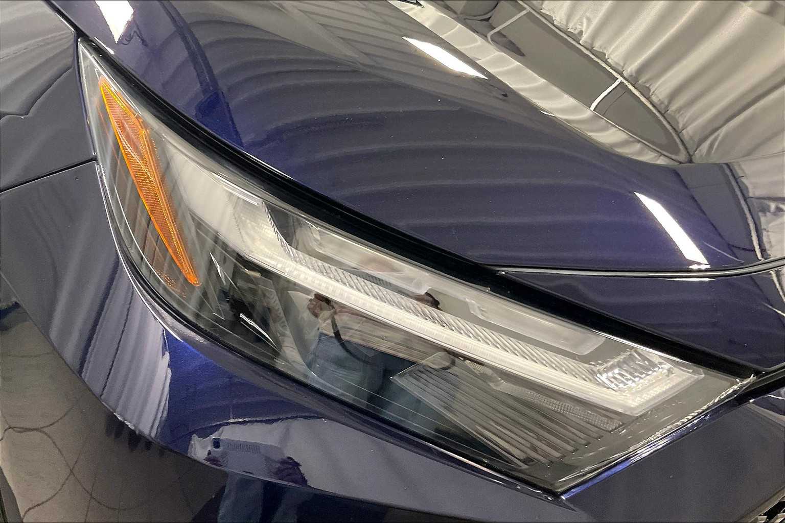 2023 Toyota RAV4 Prime SE - Photo 32