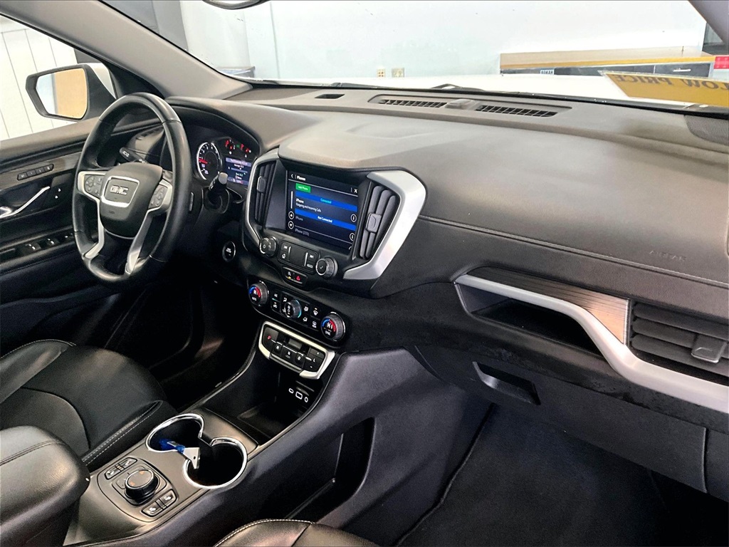 2023 GMC Terrain SLT - Photo 14