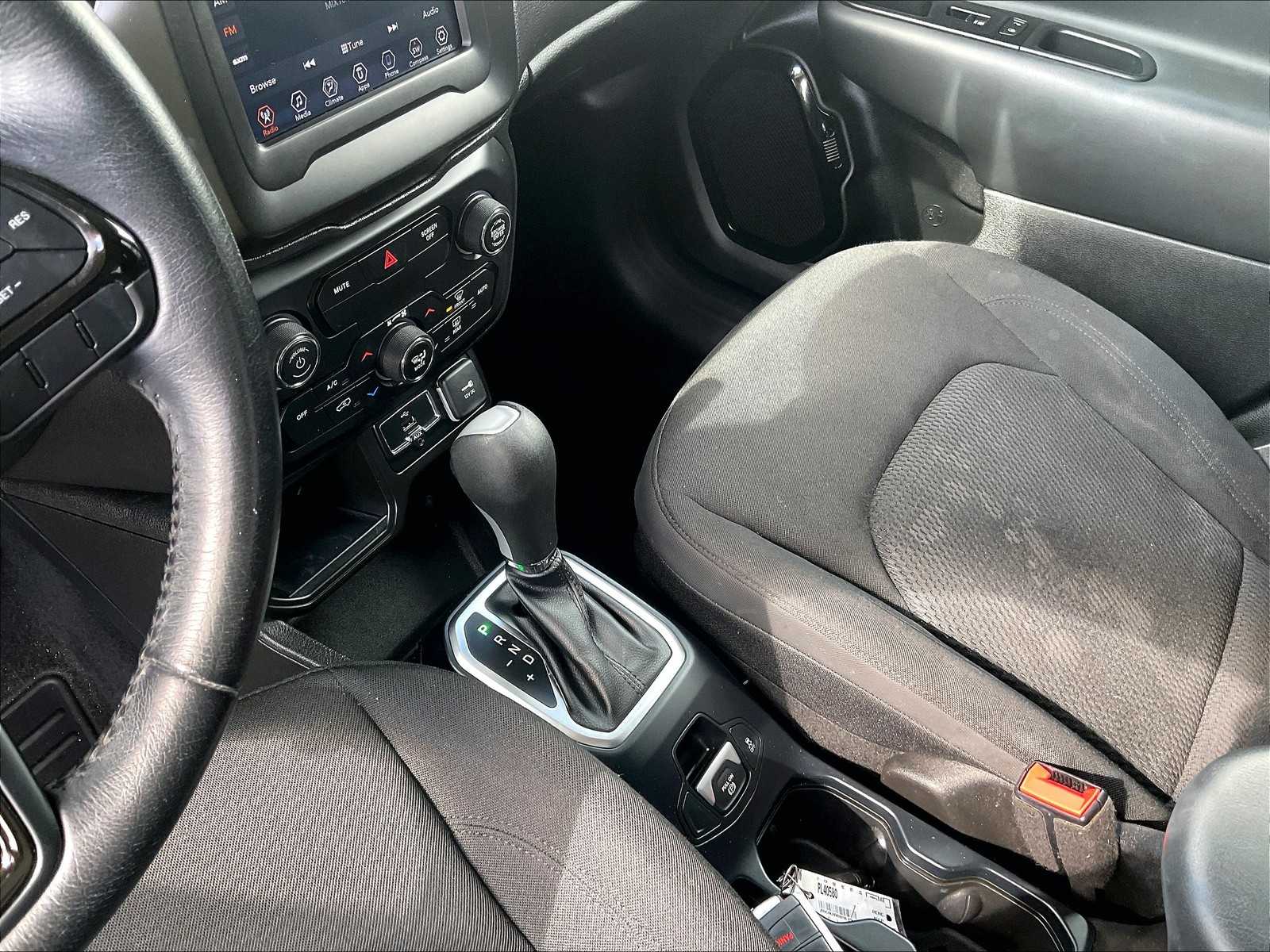 2020 Jeep Renegade Altitude - Photo 20