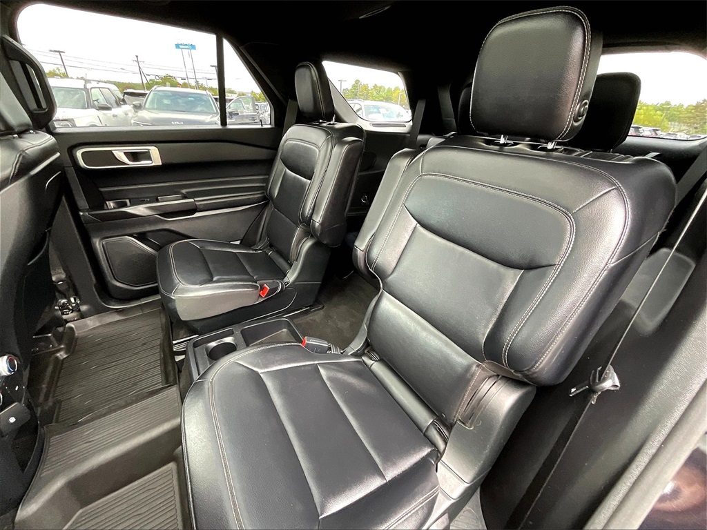 2020 Ford Explorer XLT - Photo 14