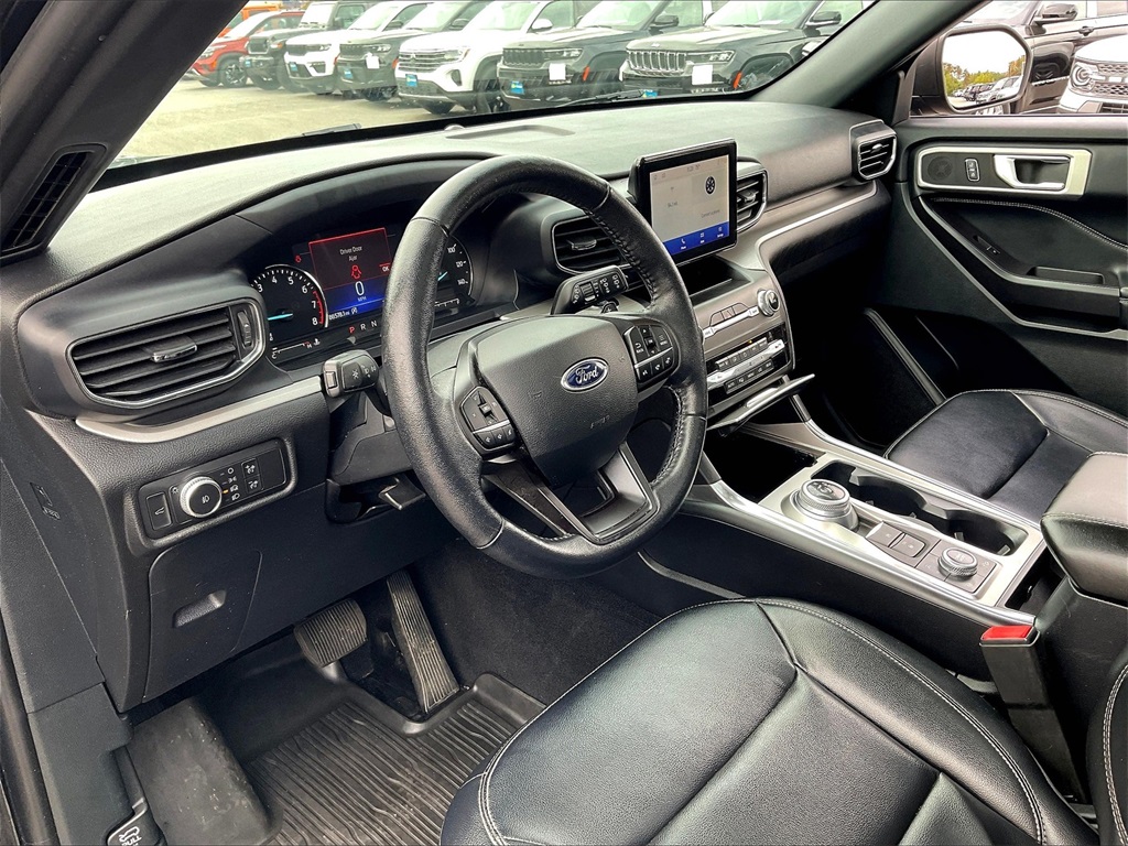 2020 Ford Explorer XLT - Photo 8