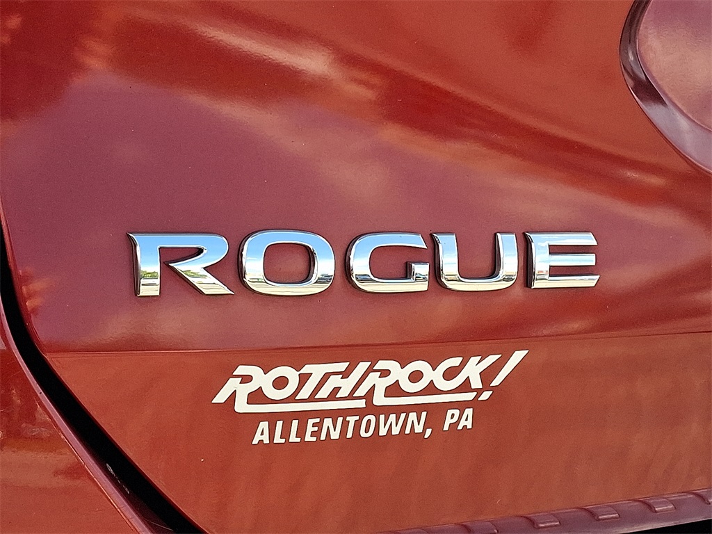 2015 Nissan Rogue S - Photo 9