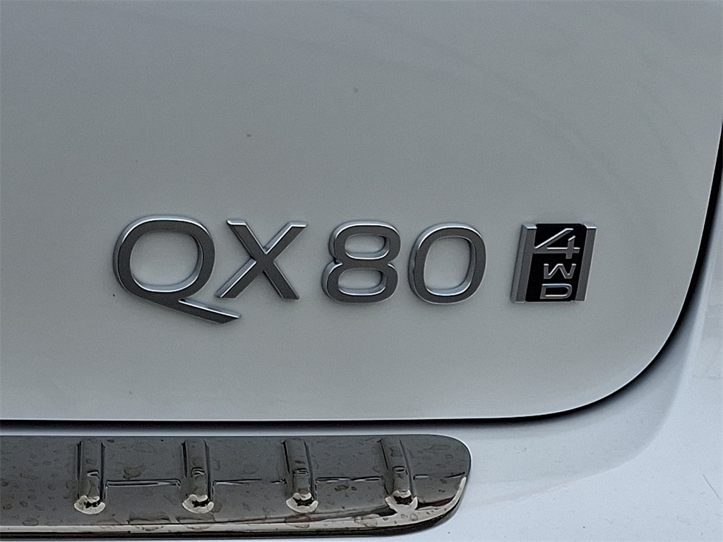 2026 INFINITI QX80 LUXE - Photo 18
