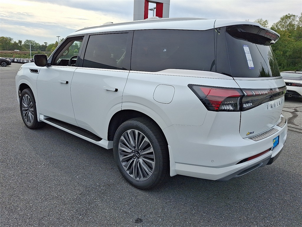 2026 INFINITI QX80 LUXE - Photo 3