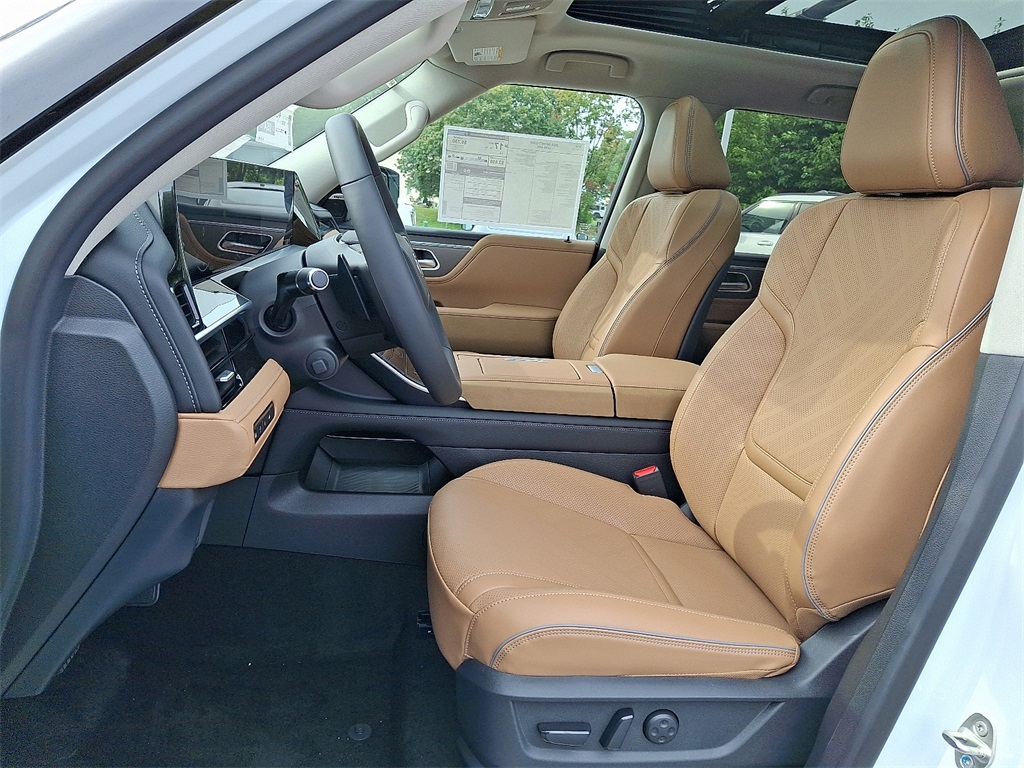 2026 INFINITI QX80 LUXE - Photo 9