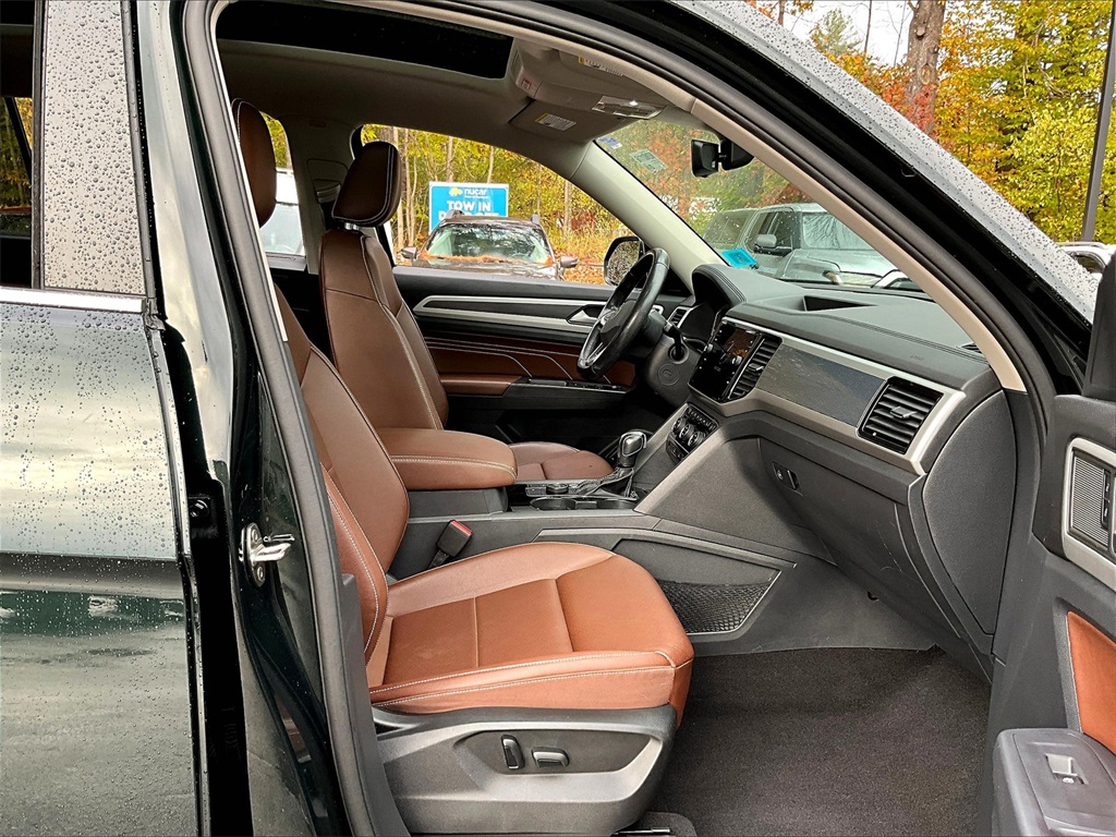 2021 Volkswagen Atlas 3.6L V6 SEL R-Line - Photo 14