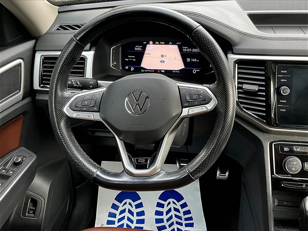 2021 Volkswagen Atlas 3.6L V6 SEL R-Line - Photo 18