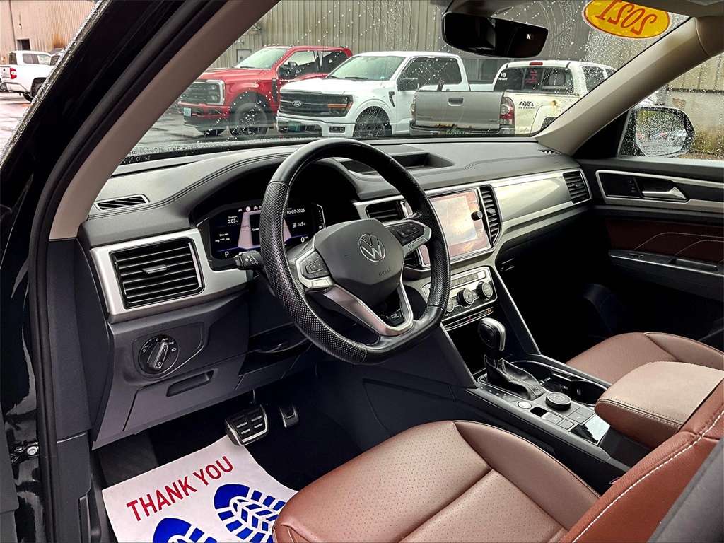 2021 Volkswagen Atlas 3.6L V6 SEL R-Line - Photo 8